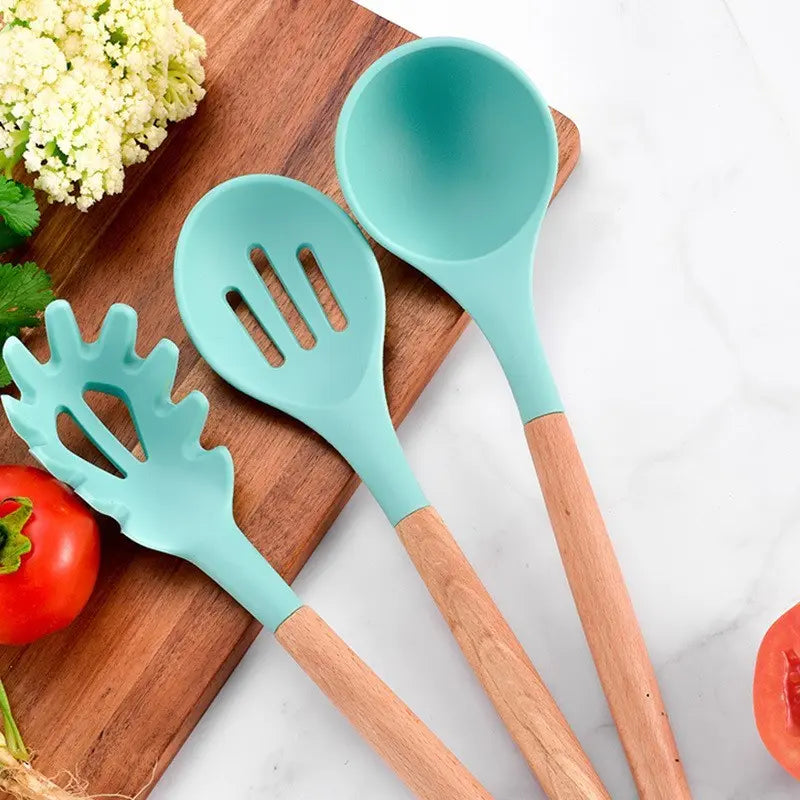 New silicone kitchenware with wooden handle null