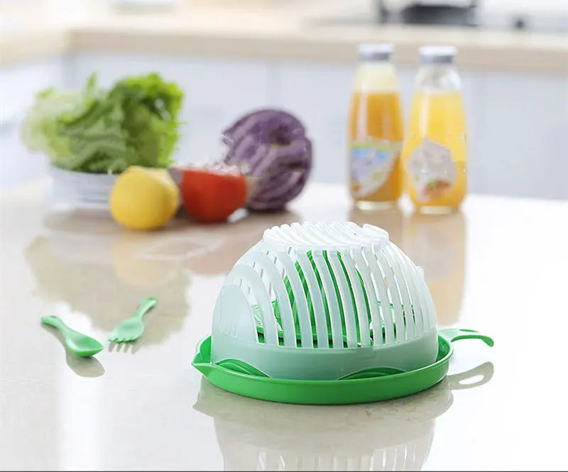 Creative Salad Cutter Fruit and Vegetable Cutter null