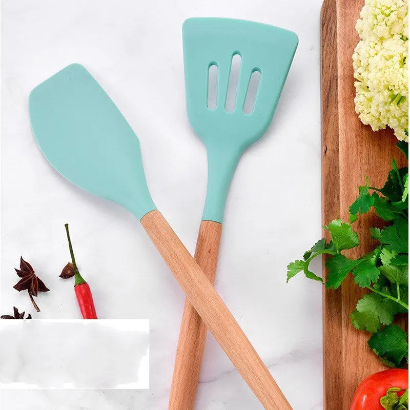 New silicone kitchenware with wooden handle null